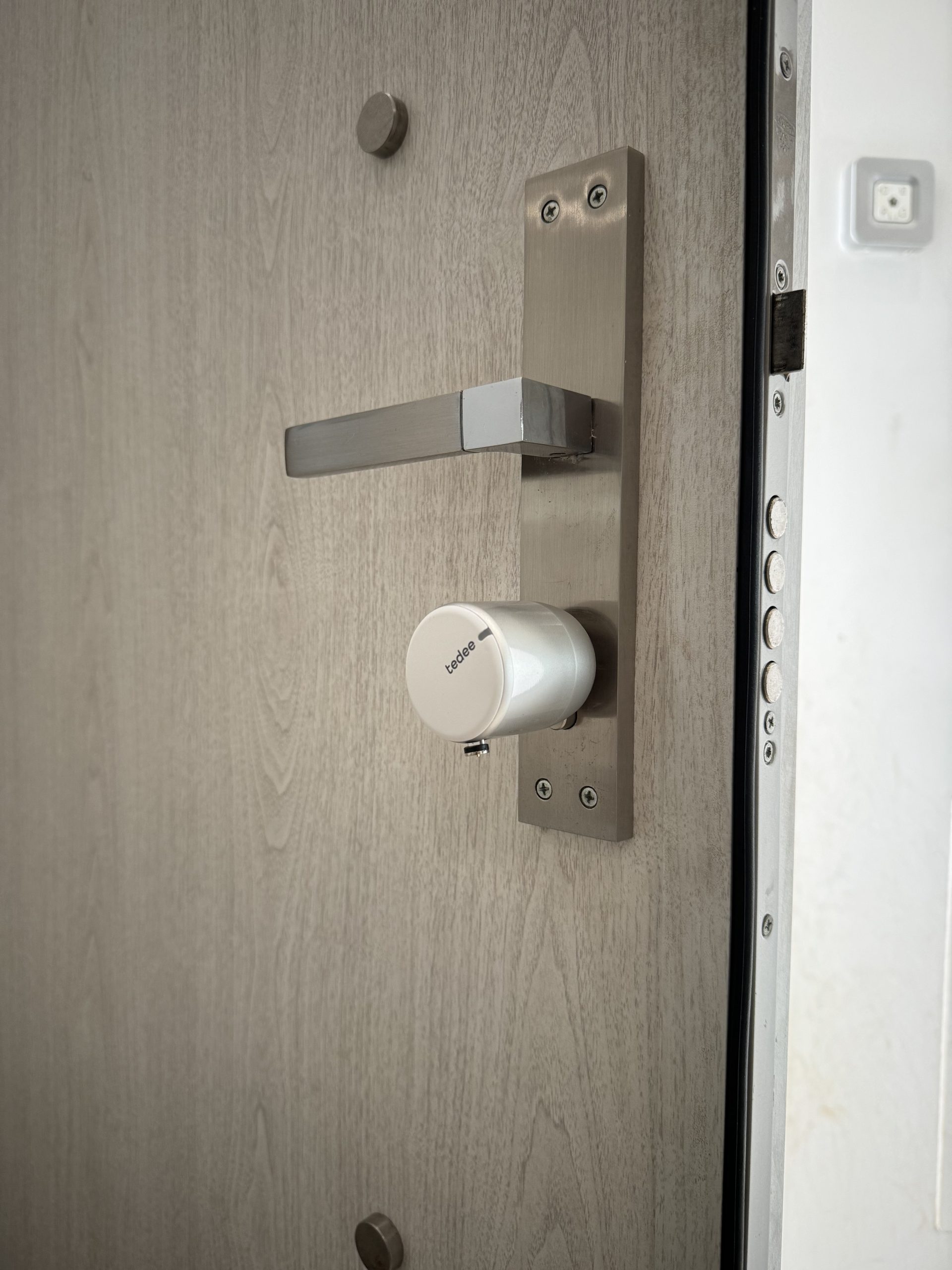 Cerradura electronica Tedee - CF Cerrajero Mijas 24h Locksmith Cerradura electronica Tedee - CF Cerrajero Mijas 24h Locksmith